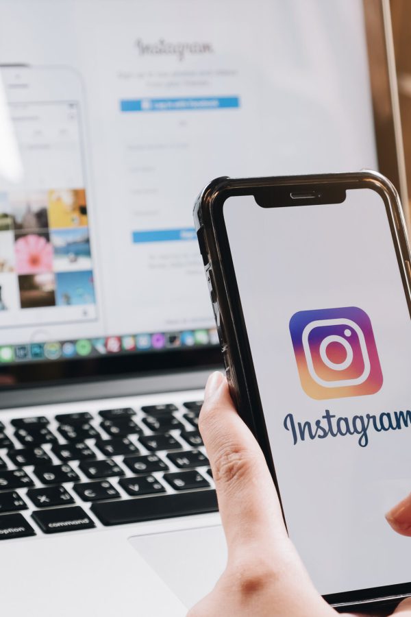 Frau Instagram Handy Social Media Instagram